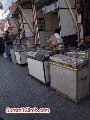 Money sellers in Rawalpindi
