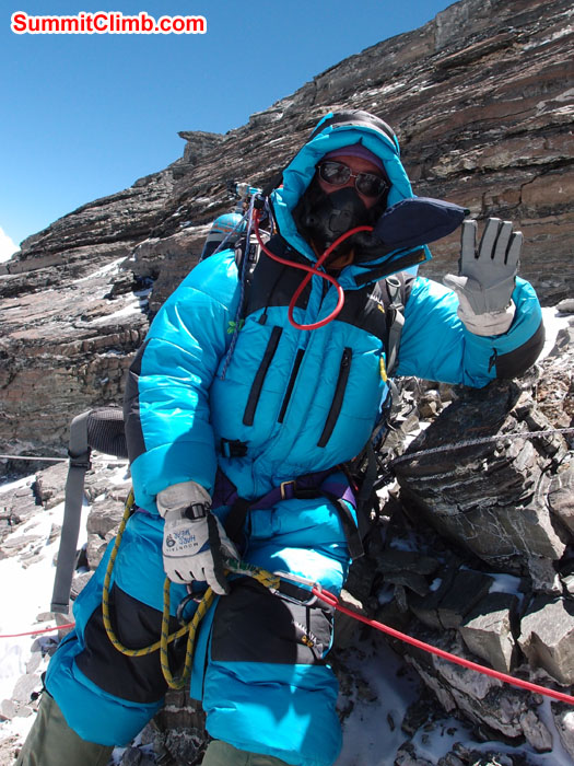 Gelje Sherpa just below from Summit. Photo Martin.